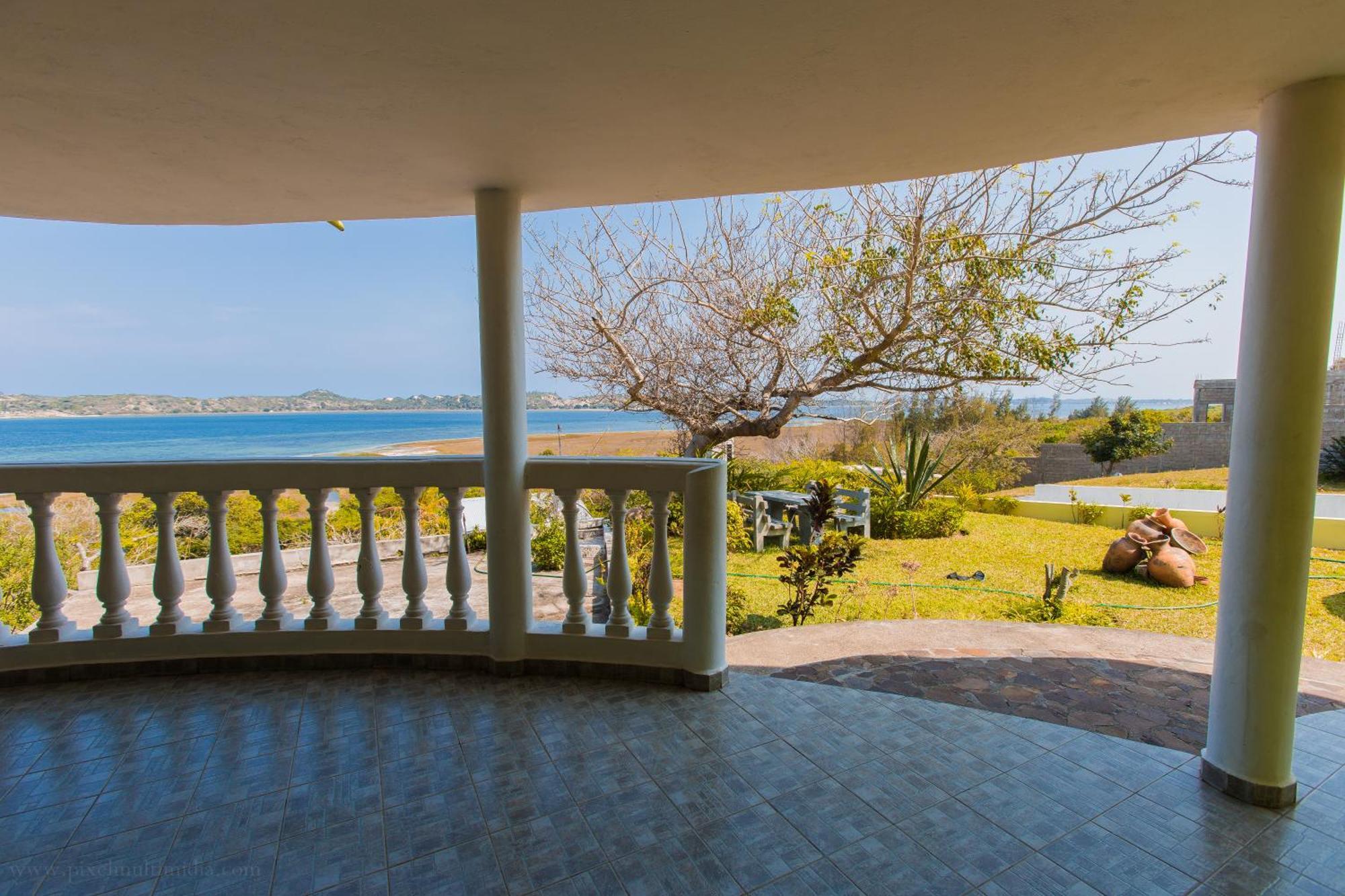 Bilene Beach House Vila Praia Do Bilene Bagian luar foto