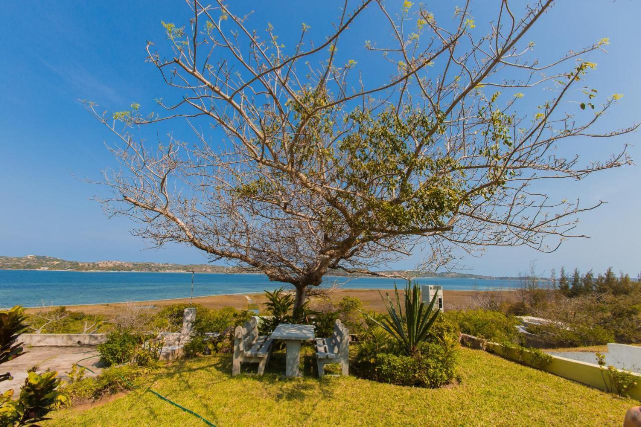 Bilene Beach House Vila Praia Do Bilene Bagian luar foto